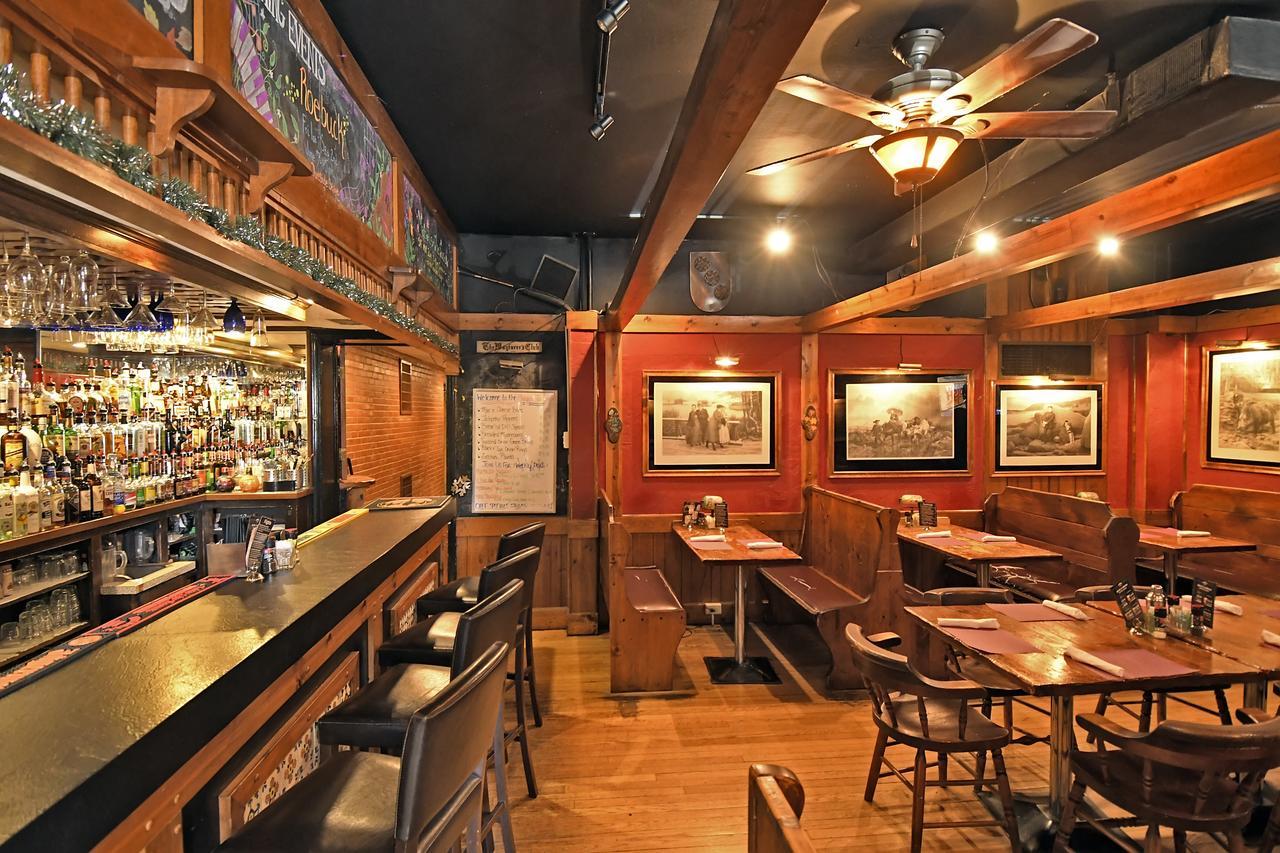The Country Inn Of Berkeley Springs Exterior photo