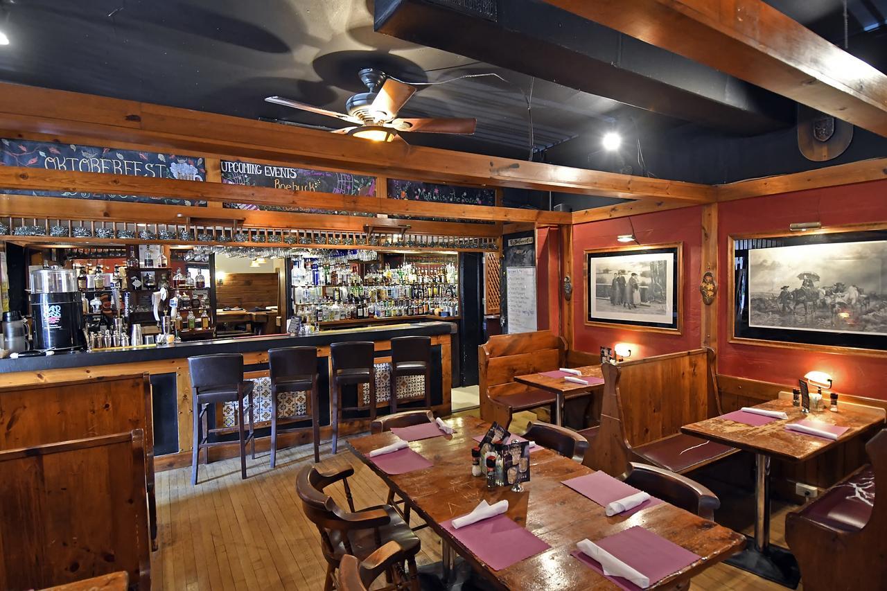 The Country Inn Of Berkeley Springs Exterior photo